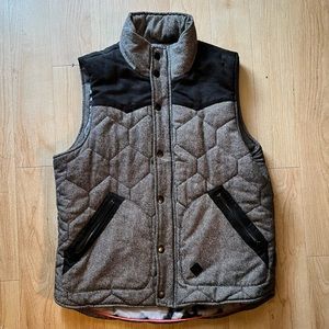 Staple Vest - excellent condition